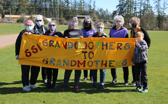 Grandmothers group promotes online concert fundraiser