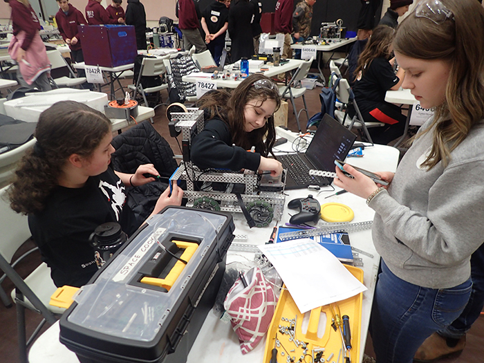 GISS hosts VEX robotics tournament and enjoys broad community support throughout the year